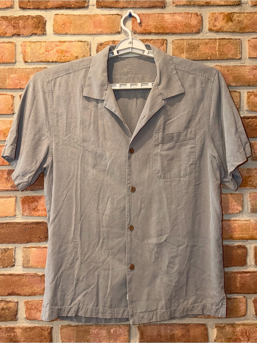 Tommy Bahama 100% Silk Camp Shirt Men’s Medium